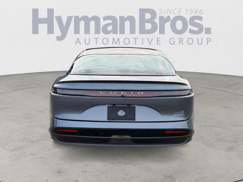 Used 2024 Lucid Air Touring image 4
