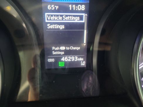 Used 2024 Toyota Camry SE image 23