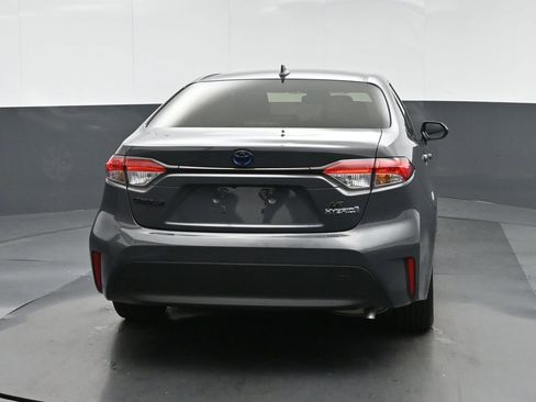 Used 2023 Toyota Corolla LE FWD image 6