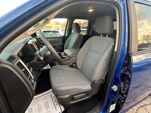 Used 2017 RAM 1500 Classic SLT AWD/4WD image 10