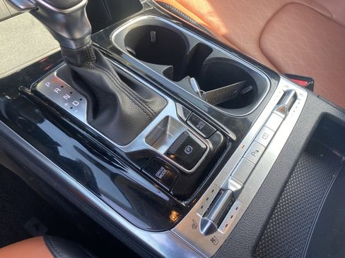 Used 2022 Kia Carnival SX image 18