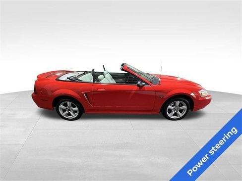 Used 2000 Ford Mustang GT RWD image 4