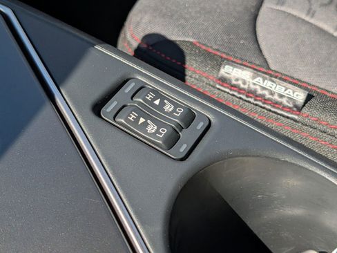 Certified 2025 Subaru Impreza 2.0i Sport AWD/4WD image 11