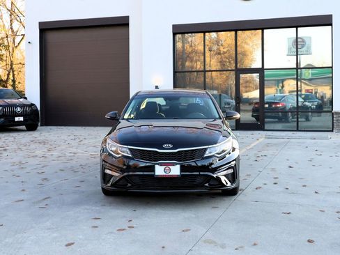 Used 2019 Kia Optima LX image 2