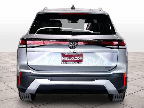 New 2026 Volkswagen Tiguan S AWD/4WD image 4