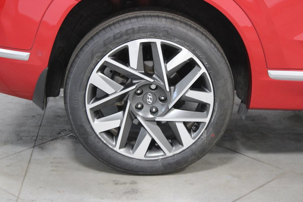 Used 2023 Hyundai Santa Fe Calligraphy w/ Cargo Package AWD/4WD image 17