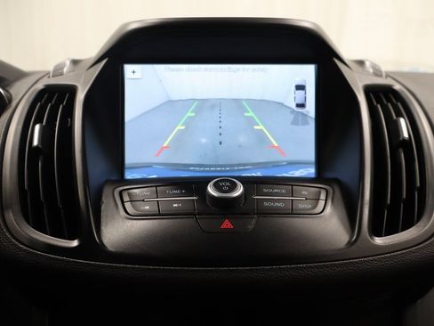 Used 2018 Ford Escape SEL image 22