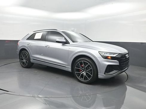 Used 2021 Audi Q8 Premium Plus AWD/4WD image 29