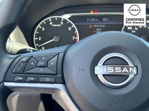 Certified 2025 Nissan Altima 2.5 SV FWD image 19