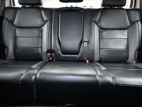 Used 2021 Toyota Tundra Limited w/ Limited Premium Package image 29