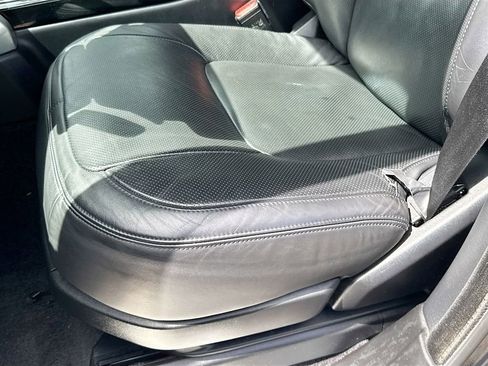 Used 2021 Land Rover Range Rover P525 Westminster Edition image 21