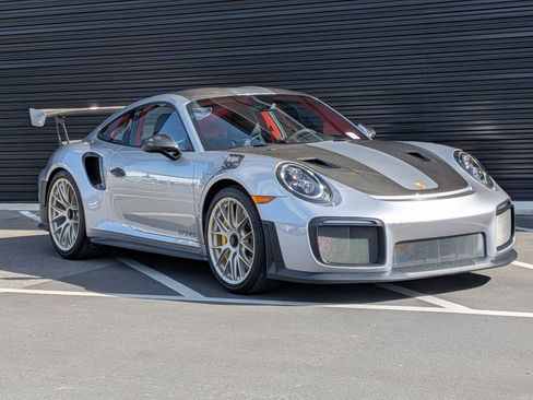 Certified 2018 Porsche 911 GT2 RS image 7