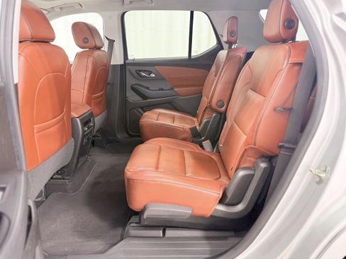 Used 2018 Chevrolet Traverse High Country image 25
