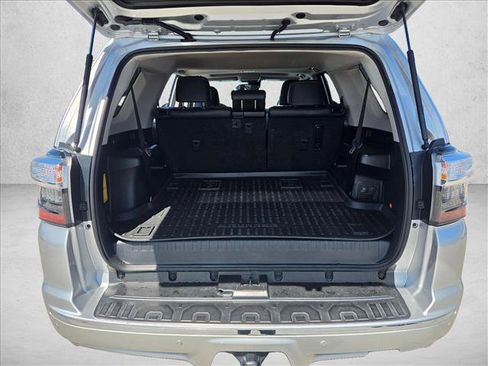 Used 2023 Toyota 4Runner Limited AWD/4WD image 17