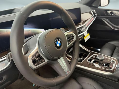 New 2026 BMW X7 xDrive40i image 12