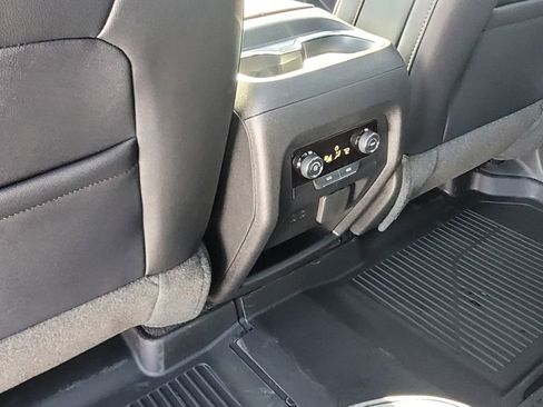 New 2026 Chevrolet Traverse Z71 image 28