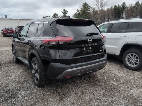 Used 2023 Nissan Rogue SL image 6