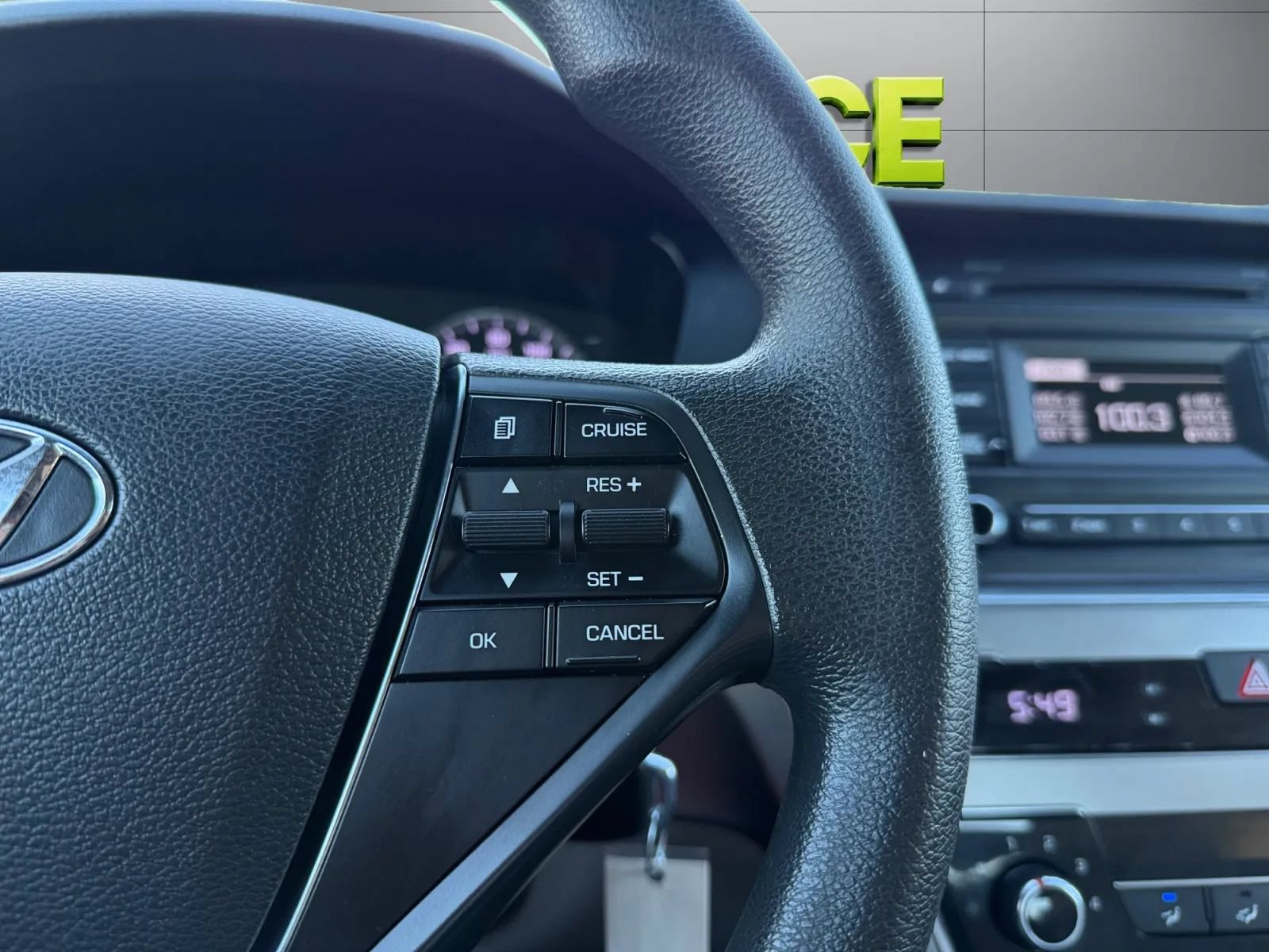 Used 2017 Hyundai Sonata SE FWD image 25
