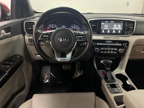 Used 2022 Kia Sportage Nightfall Edition w/ Nightfall Fwd Premium Package image 16