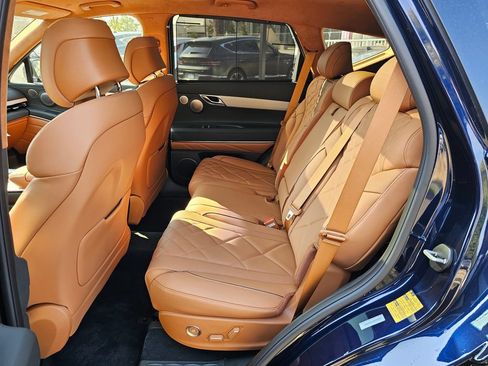 Used 2025 Genesis GV80 3.5T Prestige AWD/4WD image 22