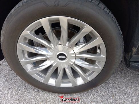 Used 2023 Cadillac Escalade ESV Premium Luxury image 16