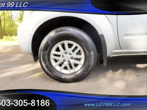Used 2016 Nissan Frontier SV AWD/4WD image 3