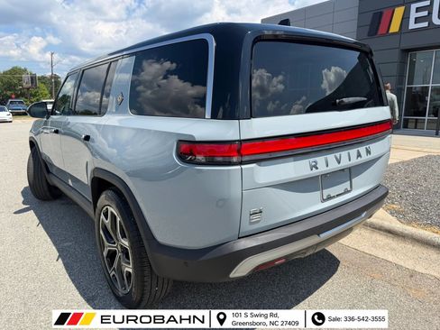 Used 2025 Rivian R1S Adventure AWD/4WD image 3