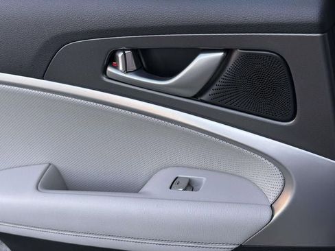 Used 2025 Genesis G70 3.3T Advanced image 24