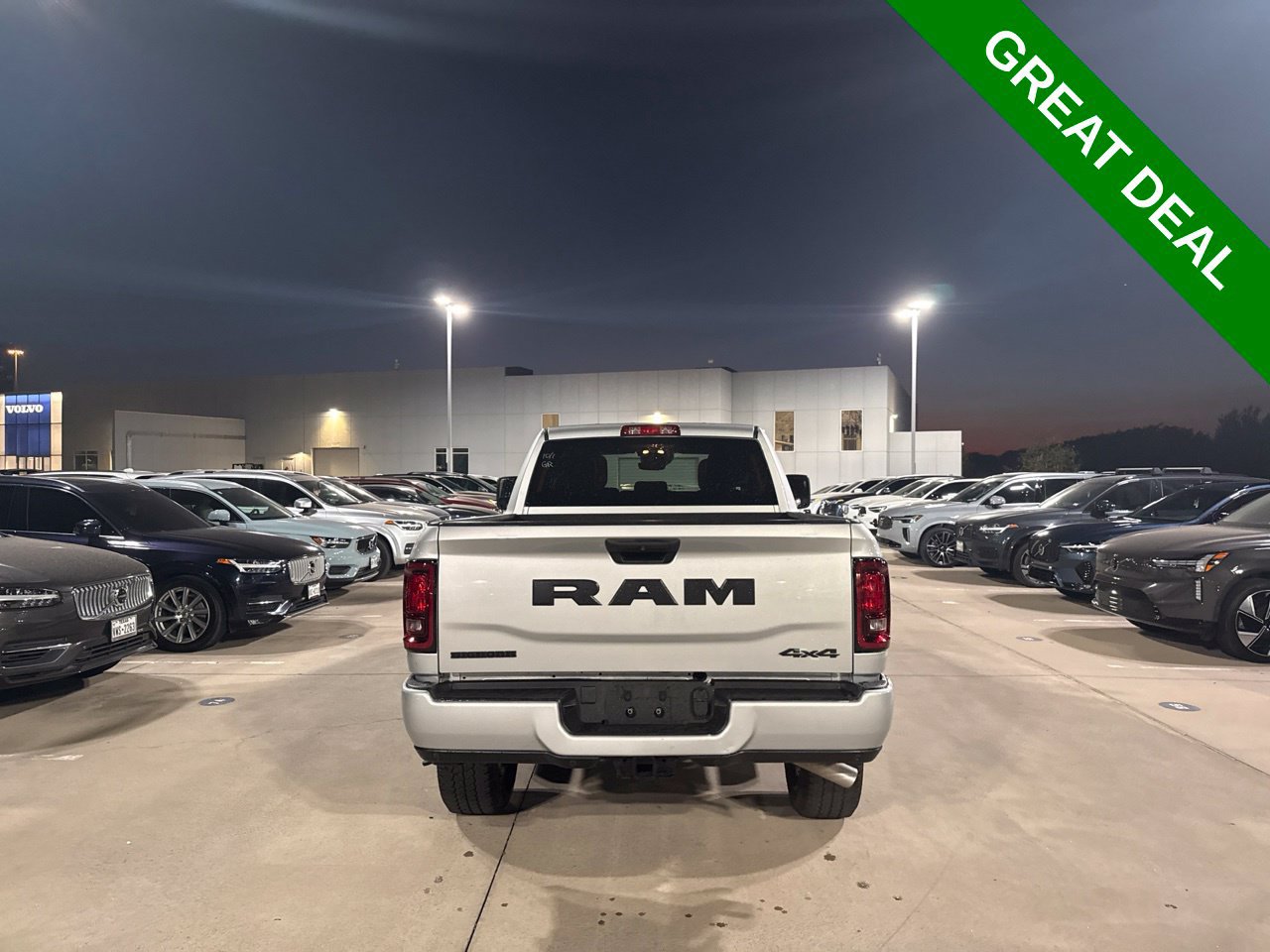 Used 2026 RAM 2500 Big Horn AWD/4WD image 13