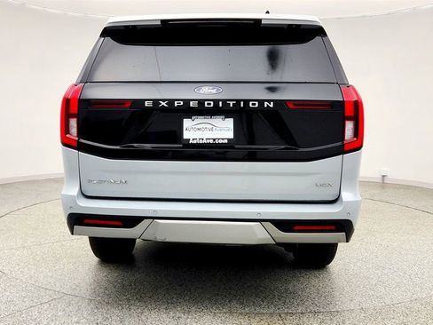 Used 2025 Ford Expedition Max Platinum image 6