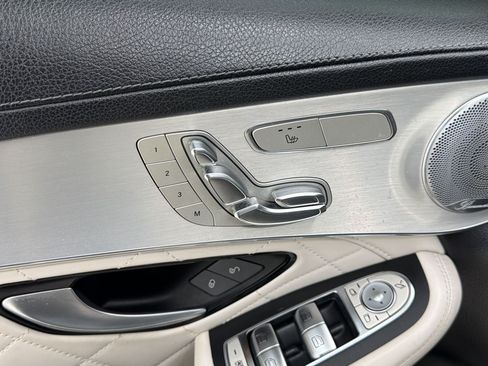 Used 2019 Mercedes-Benz GLC 43 AMG 4MATIC image 28