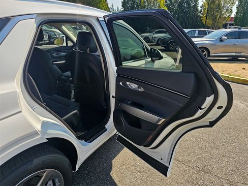 New 2026 Genesis GV70 2.5T Select image 26