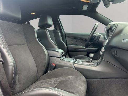 Used 2023 Dodge Charger R/T w/ Plus Group image 36