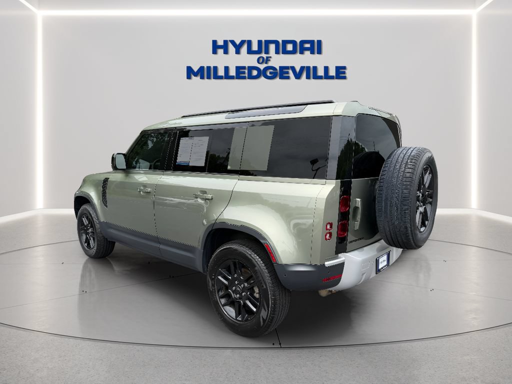 Used 2025 Land Rover Defender 110 S AWD/4WD image 4