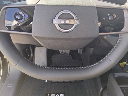 New 2026 Nissan Leaf SV+ w/ Illuminated Package FWD image 19