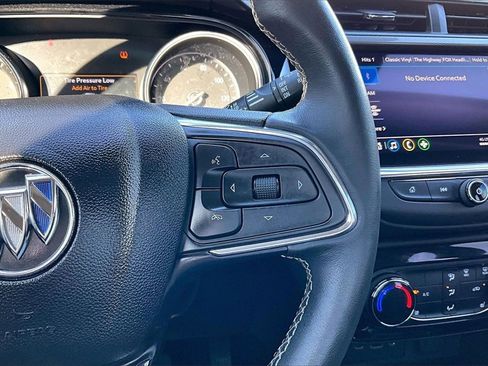 Used 2023 Buick Encore GX Preferred w/ Cold Weather Comfort Package image 19