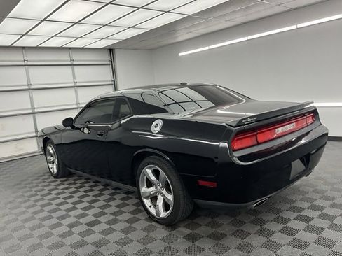 Used 2012 Dodge Challenger R/T image 19