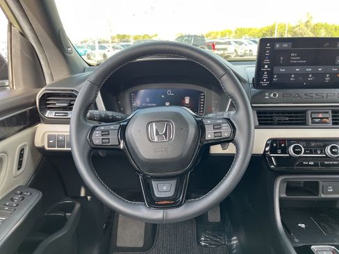 Certified 2026 Honda Passport TrailSport Elite image 15