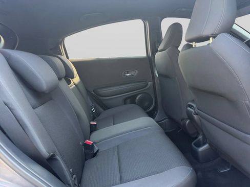 Used 2021 Honda HR-V Sport image 30