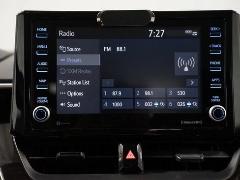 Certified 2022 Toyota Corolla LE FWD image 17