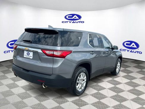 Used 2020 Chevrolet Traverse LS FWD image 4