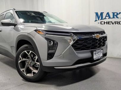 New 2026 Chevrolet Trax LT w/ Driver Confidence Package