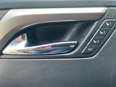 Used 2019 Lexus RX 450h AWD w/ Navigation Package image 25