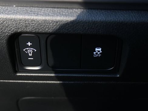 New 2026 Kia Sorento LX FWD image 24