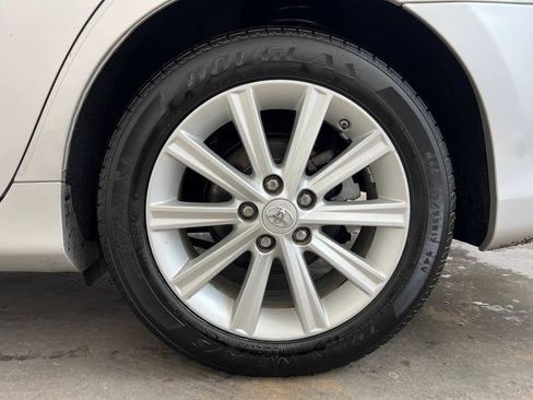 Used 2013 Toyota Camry XLE FWD image 27