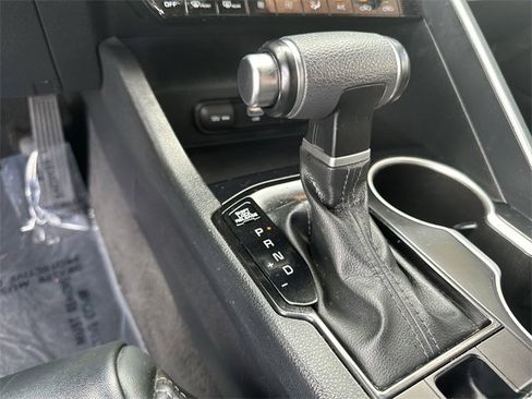 Used 2023 Kia K5 GT-Line image 23