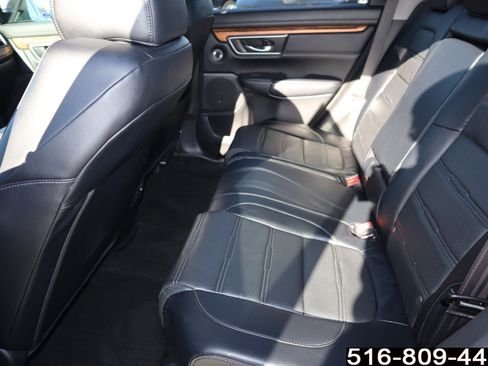 Used 2018 Honda CR-V Touring image 19