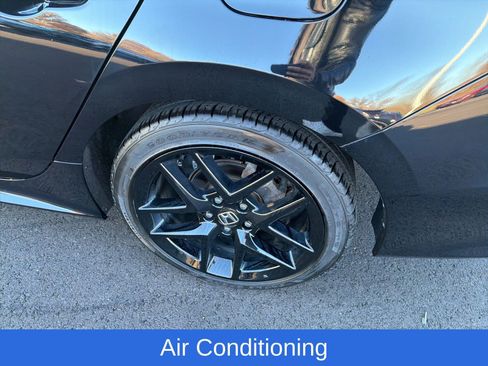 Used 2022 Honda Civic Sport image 23