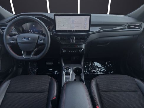 Used 2024 Ford Escape ST-Line w/ Tech Pack #1 FWD image 11