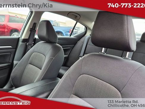 Used 2023 Nissan Altima 2.5 SV image 22